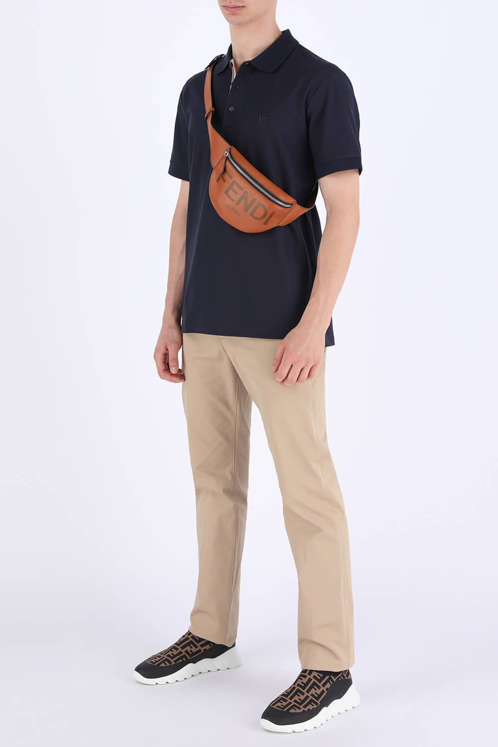 מכנסיים מחוייטים בבז'